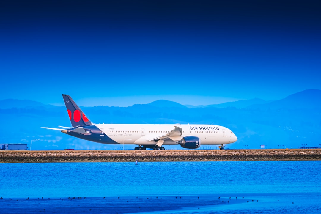 air premia est une compagnie aérienne sud-coréenne offrant des vols long-courriers confortables et abordables, combinant qualité de service et technologie moderne.