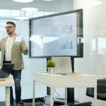 découvrez comment créer des présentations automatisées efficaces pour gagner du temps et captiver votre audience avec des outils innovants.