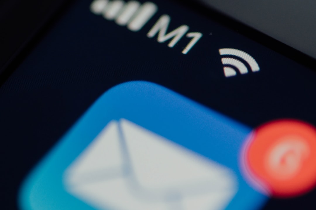 découvrez les meilleures pratiques pour l'envoi d'e-mails efficaces, sécurisés et professionnels afin d'améliorer votre communication digitale.
