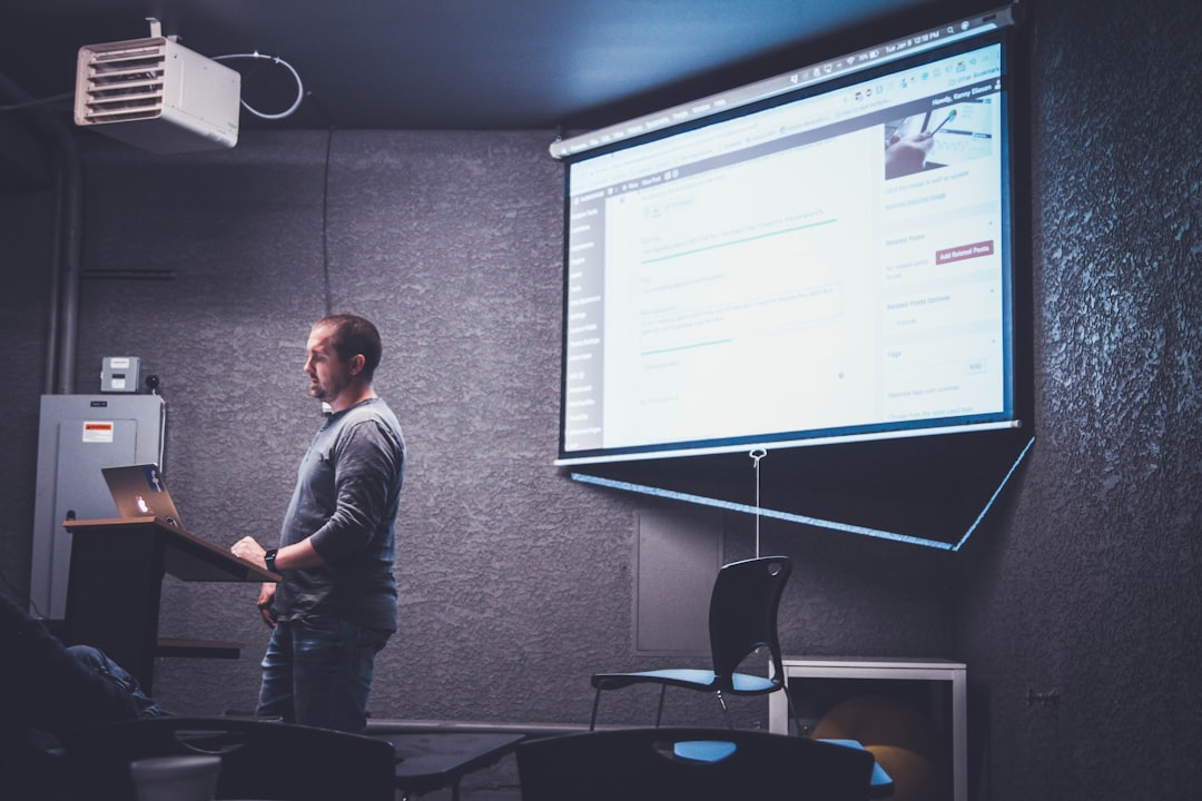 découvrez nos présentations claires et engageantes pour captiver votre audience et transmettre efficacement vos idées.